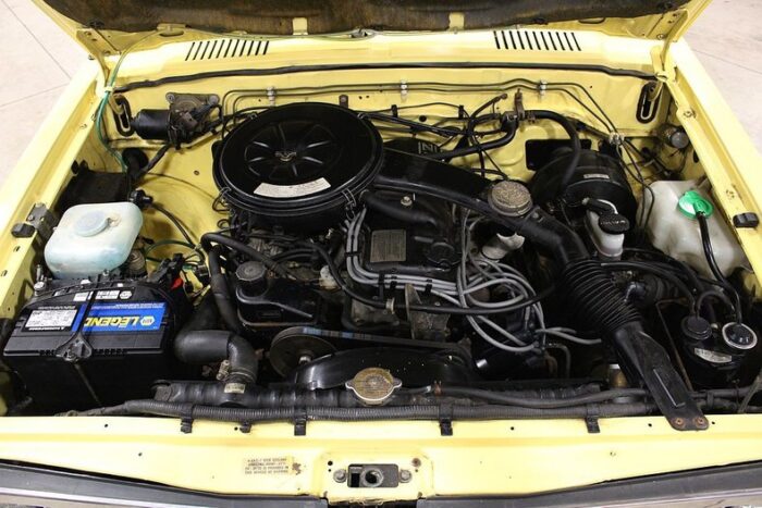 Nissan 720 1985 - Image 18