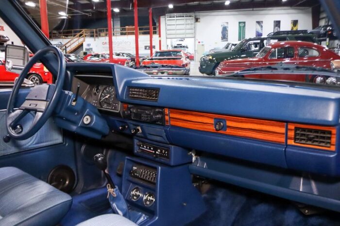 Nissan King Cab 4x4 1986 - Image 17