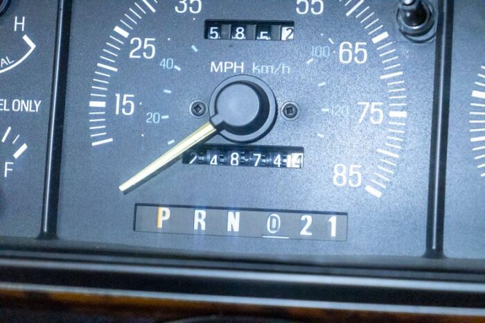 Ford Bronco XLT 1990 - Image 13