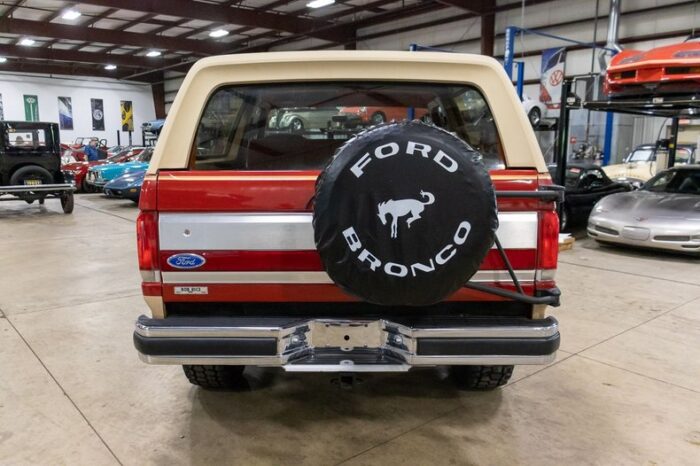 Ford Bronco XLT 1990 - Image 4