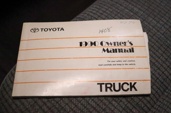 Toyota Pickup 4x4 1990 - Image 19