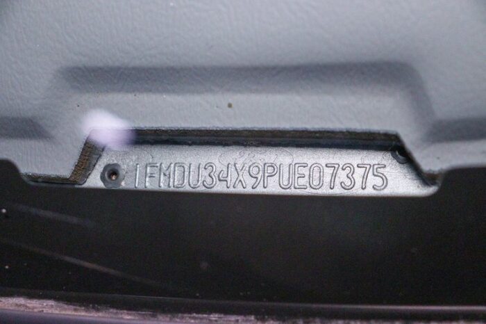 Ford Explorer XLT 1993 - Image 9
