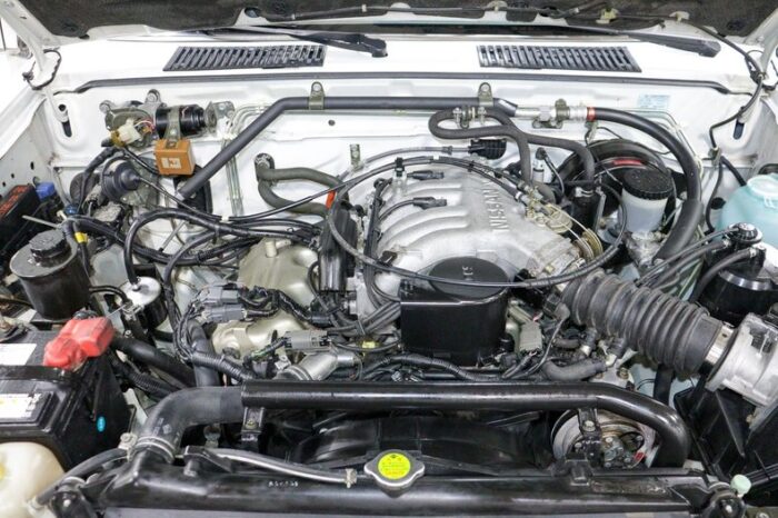 Nissan King Cab SE V6 1993 - Image 17