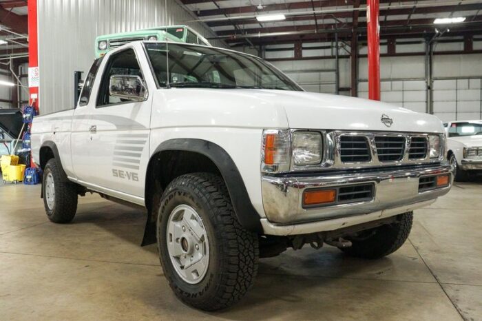 Nissan King Cab SE V6 1993 - Image 7