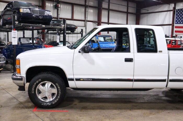 Chevrolet 1500 Ext Cab Z-71 Silverado 4x4 1996 - Image 2