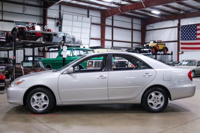 Toyota Camry LE 2003 - Image 2