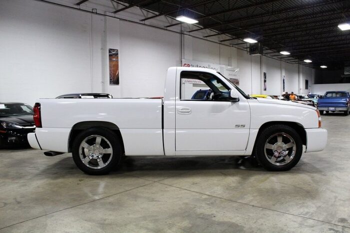 Chevrolet Silverado 2004 - Image 6