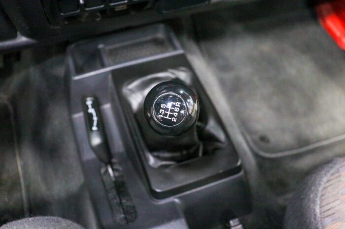 Jeep Wrangler 2005 - Image 13