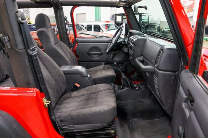 Jeep Wrangler 2005 - Image 16