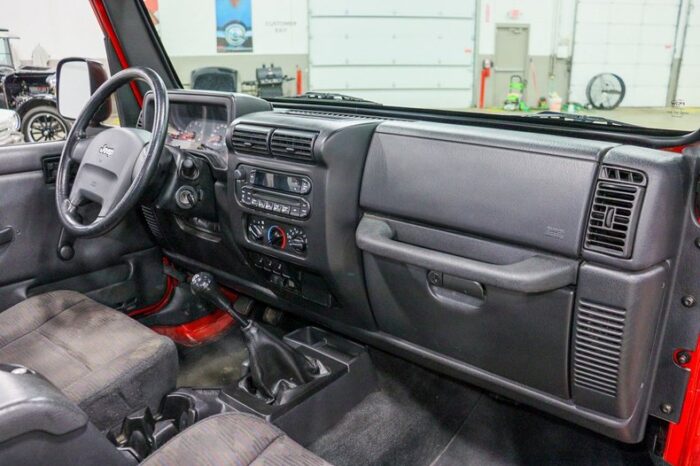 Jeep Wrangler 2005 - Image 17