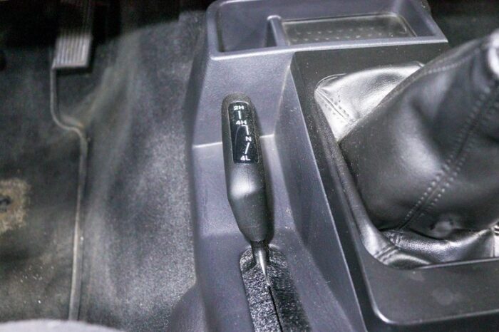 Jeep Wrangler 2005 - Image 23