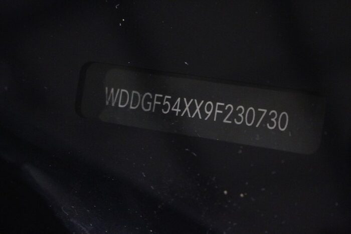Mercedes-Benz C300 2009 - Image 18