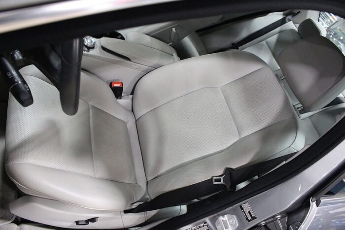 Mercedes-Benz C300 2009 - Image 27