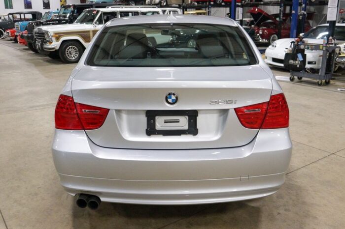 BMW 328I 2010 - Image 4