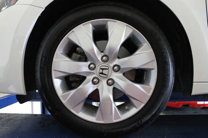 Honda Accord EX-L 2010 - Image 22