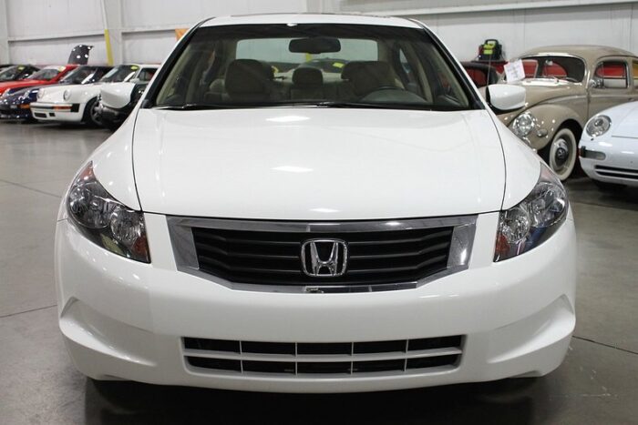 Honda Accord EX-L 2010 - Image 8
