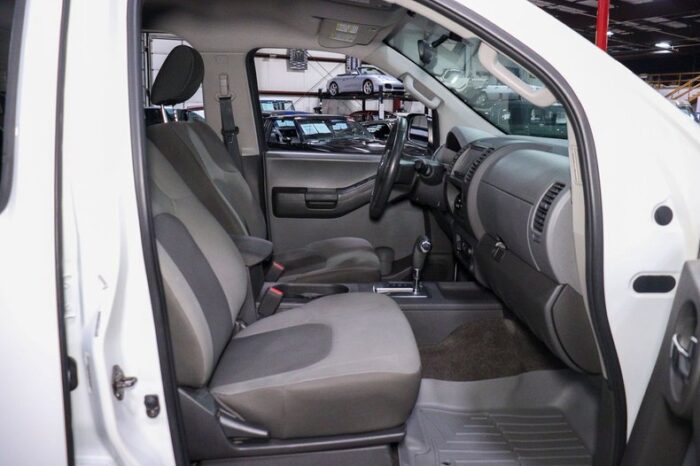 Nissan Xterra X 2013 - Image 20