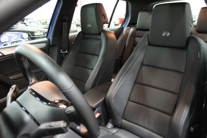 Volkswagen Golf R 2013 - Image 17