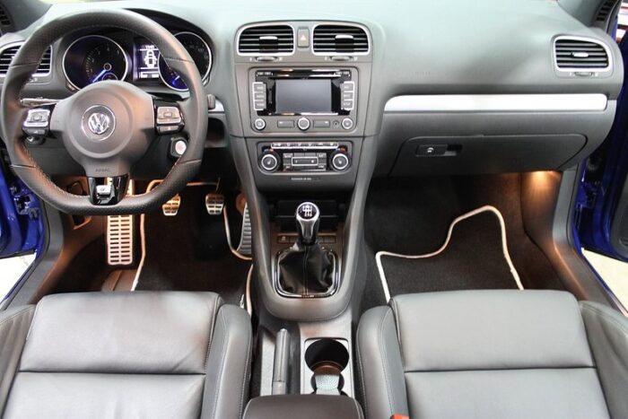 Volkswagen Golf R 2013 - Image 18