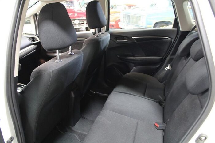 Honda Fit EX 2015 - Image 21