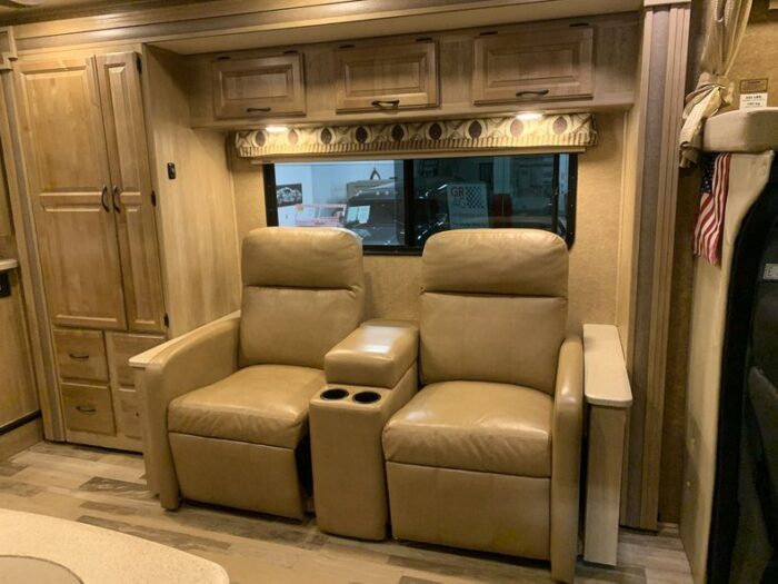 Mercedes-Benz Sprinter 3500 2015 - Image 17