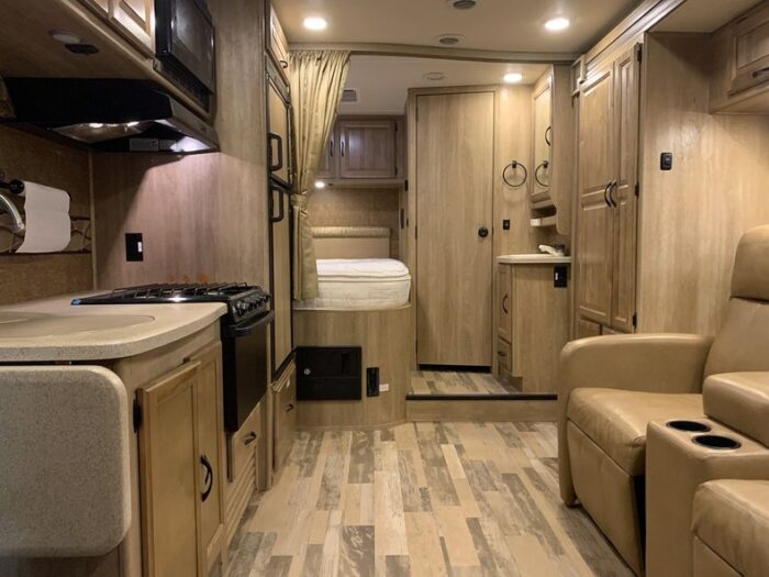 Mercedes-Benz Sprinter 3500 2015 - Image 18