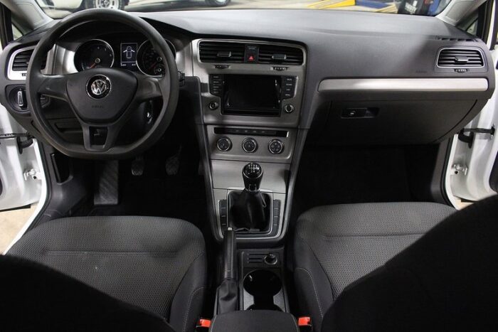 Volkswagen Golf TSI 2015 - Image 14