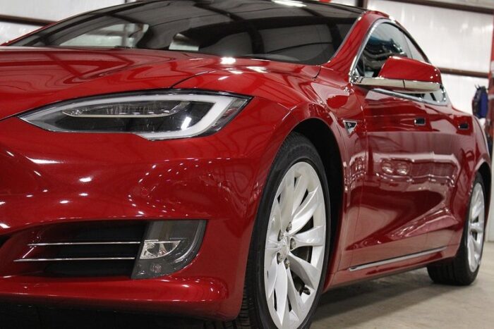 Tesla Modelo S 2016 - Image 12