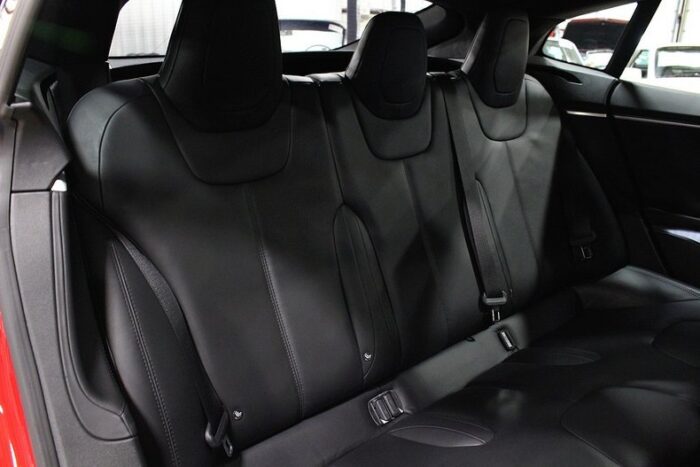 Tesla Modelo S 2016 - Image 20