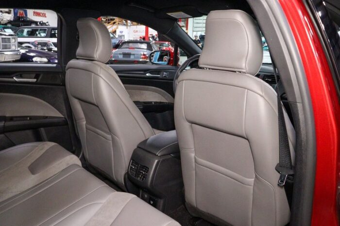 Ford Fusion Sport 2017 - Image 18