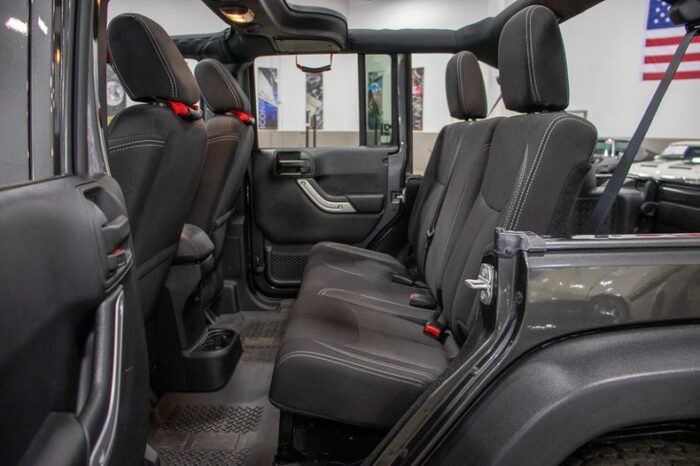 Jeep Wrangler 2017 - Image 28