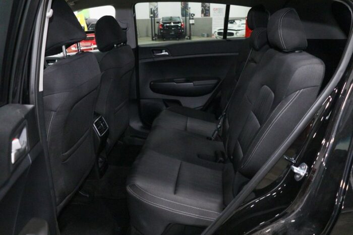 Kia Sportage 2017 - Image 19