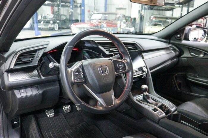 Honda Civic SI 2018 - Image 19