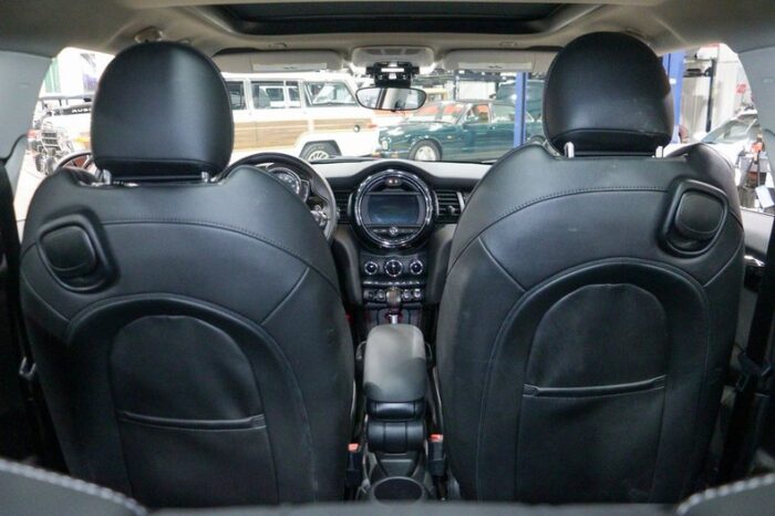 Mini Cooper S 2019 - Image 16