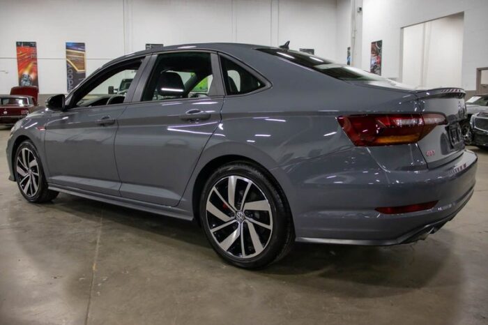 Volkswagen Jetta GLI 35 Aniversario 2019 - Image 3
